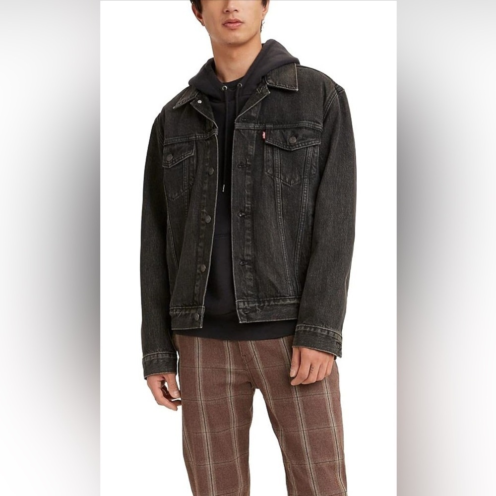 NEW- Levi's Men's Trucker Jacket  SIZE: 3XL